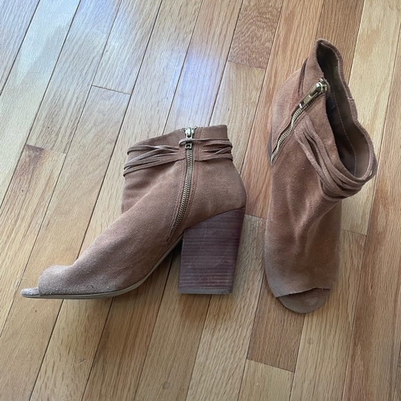 Steve Madden brown suede booties Size 10 - Picture 2 of 5